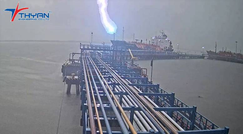 Lightning strikes at Hai Phong petroleum port