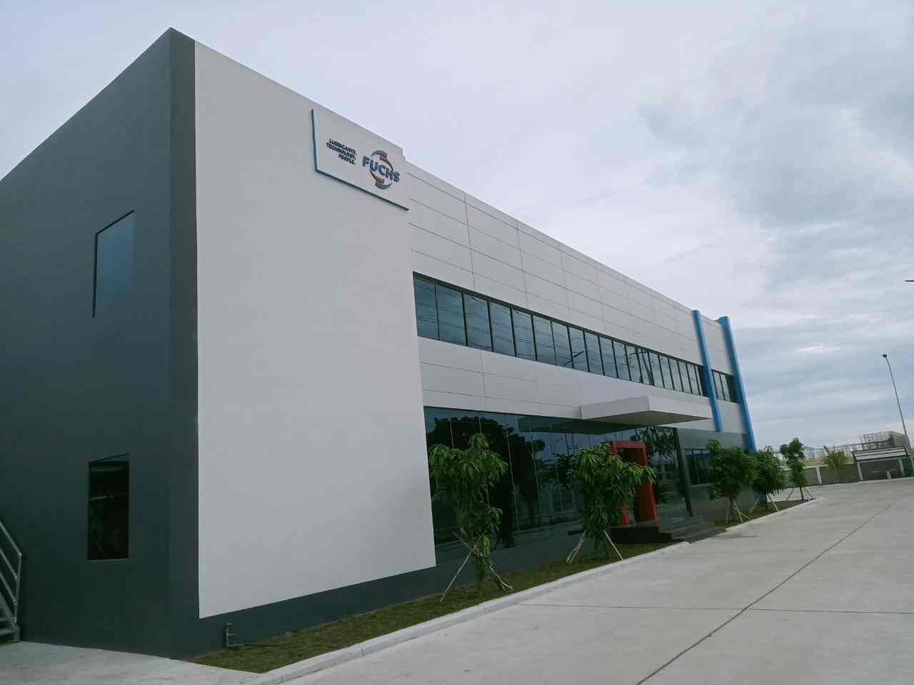 Overvoltage protection system for the Factory of FUCHS Lubricants VN