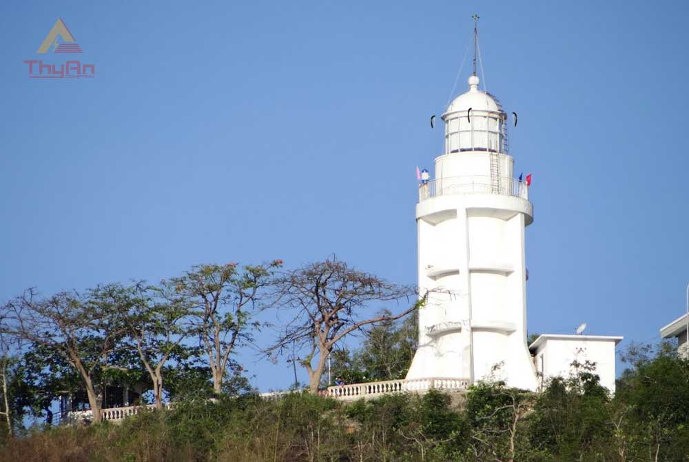 Lightning protection system for Vung Tau lighthouse station