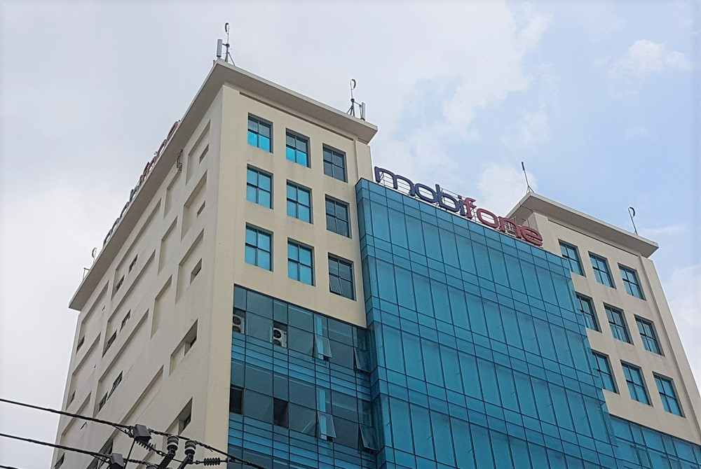 Lightning protection system for the headquarters of Mobifone district 9 HCM City